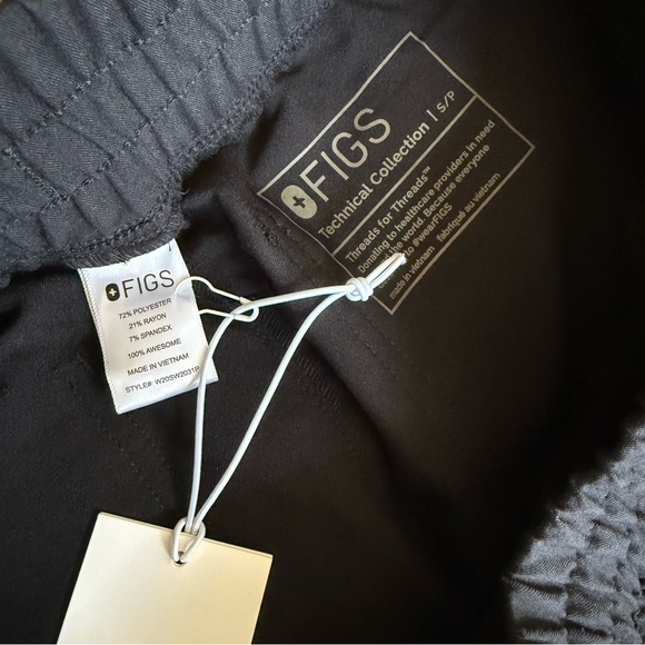 NWT Yola Black High Waisted Scrub Pants - Picture 5 of 5